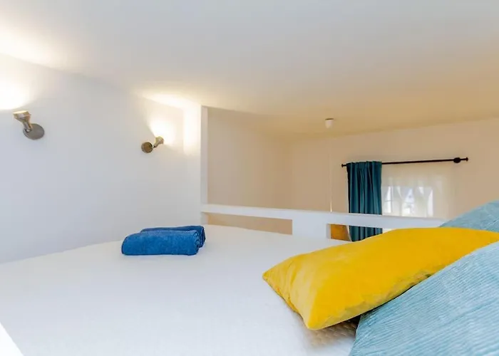 Cozy Nest By The Andrassy Avenue