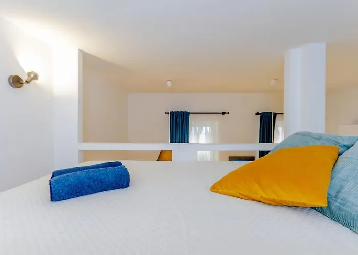 Cozy Nest By The Andrassy Avenue